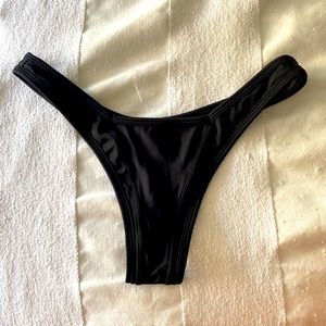FAE swim black goi bottom